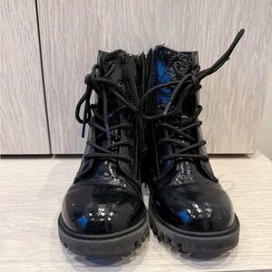 Toddle Girl Black Lace-Up Boots - size 12
